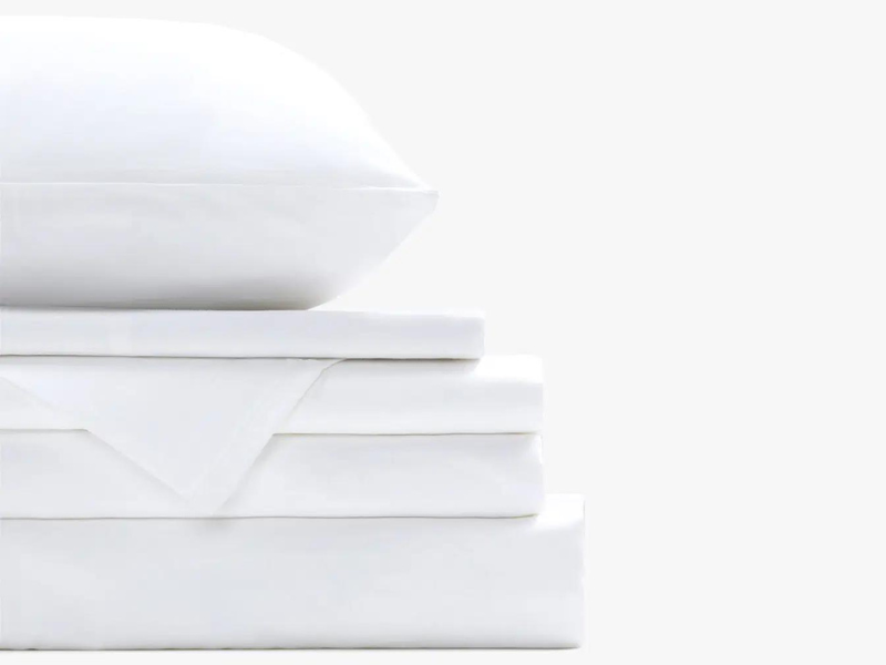 hotel-linen-white-bed-sheets